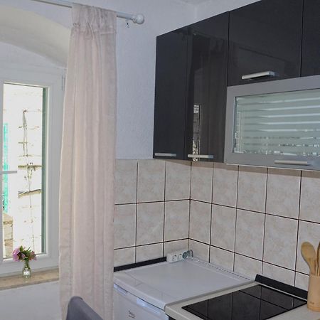Studio City Center Apartment สปลิท ภายนอก รูปภาพ