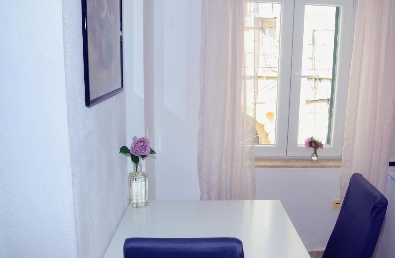 Studio City Center Apartment สปลิท ภายนอก รูปภาพ